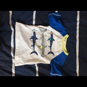 Old Navy rash guard water/sun shirt